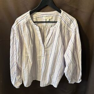 NWOT Loft Puffy Sleeve Blouse